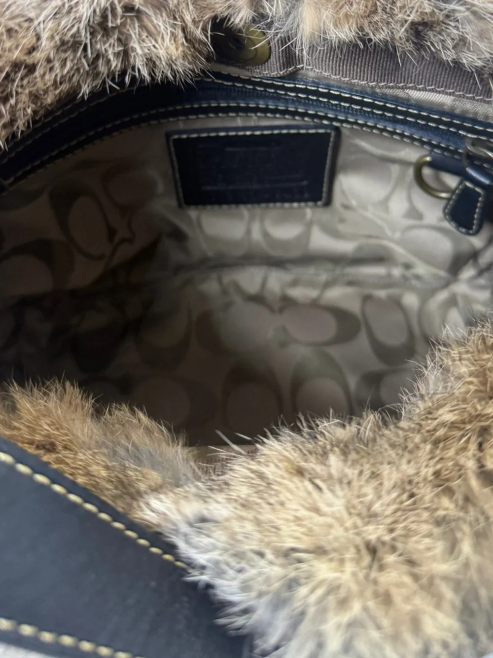 Coach y2k fur and brass soho bag vintage Coach Soho Ski Hobo Bag nwot new